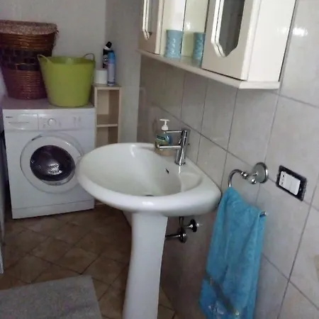 بيت للعطل Casa Miro SantʼAntìoco