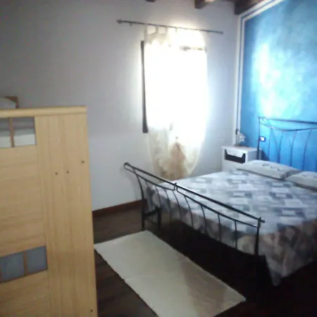 Casa Miro Dom wakacyjny SantʼAntìoco